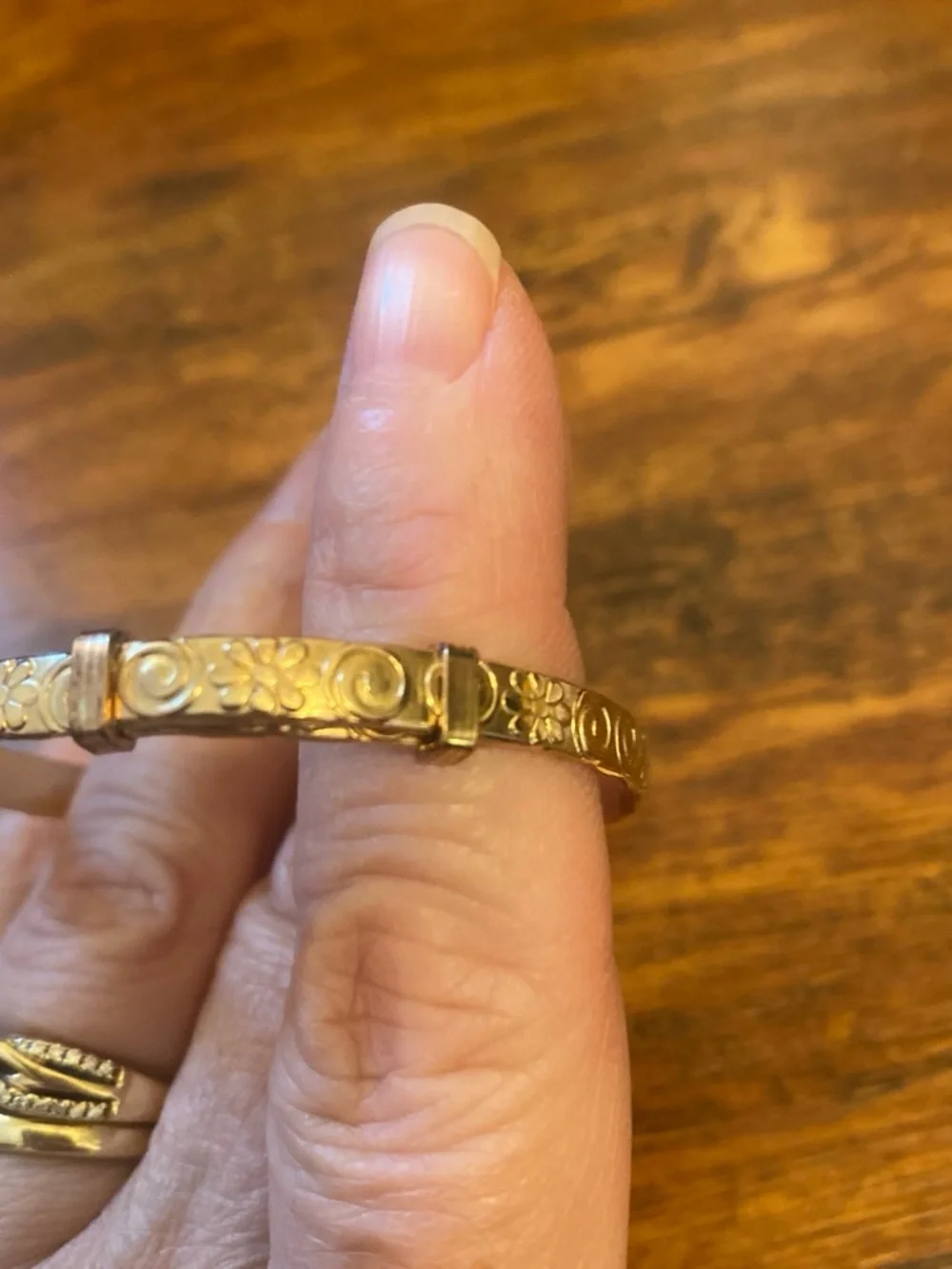 Victorian 9k Rolled Gold baby bangle